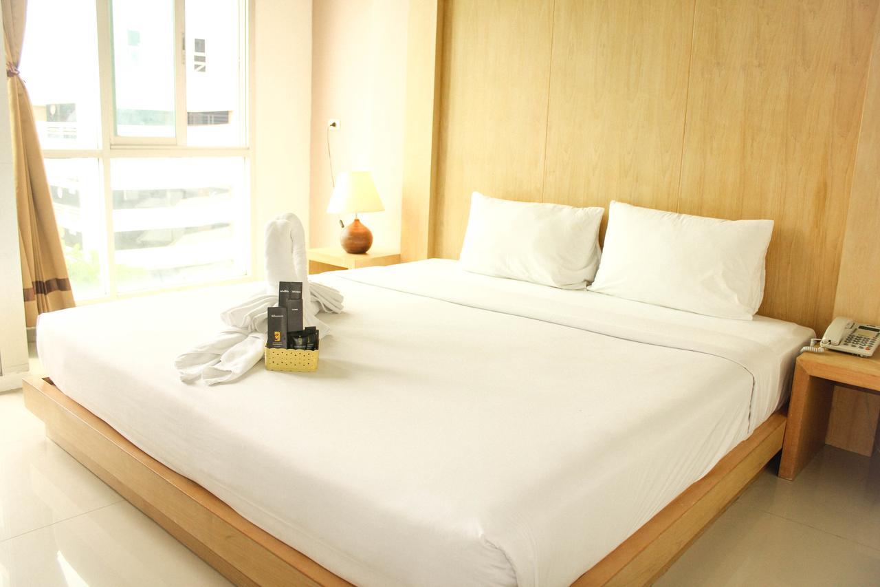 Bansabai Sabaidee Service Apartment Bangkok Luaran gambar