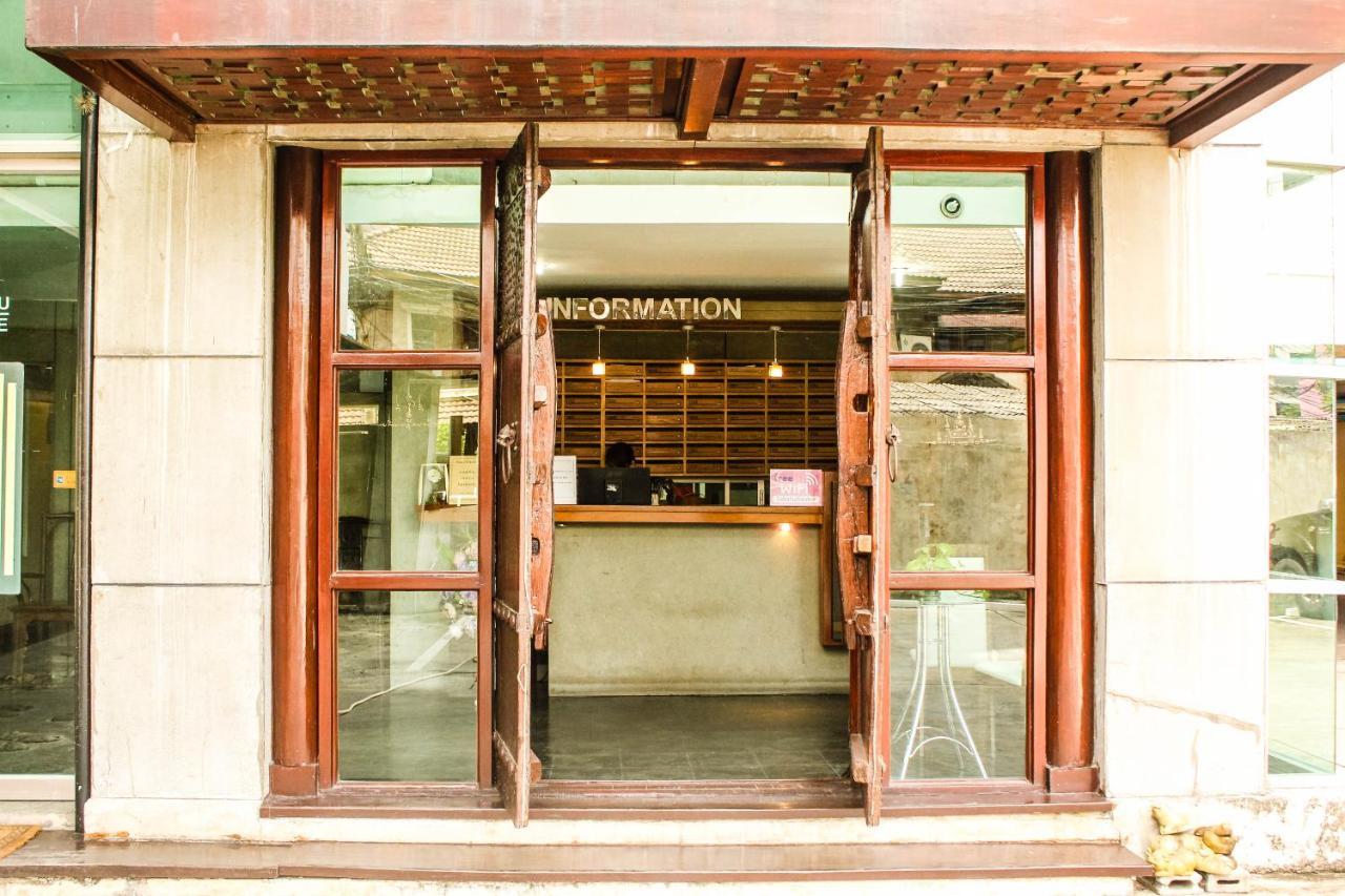 Bansabai Sabaidee Service Apartment Bangkok Luaran gambar
