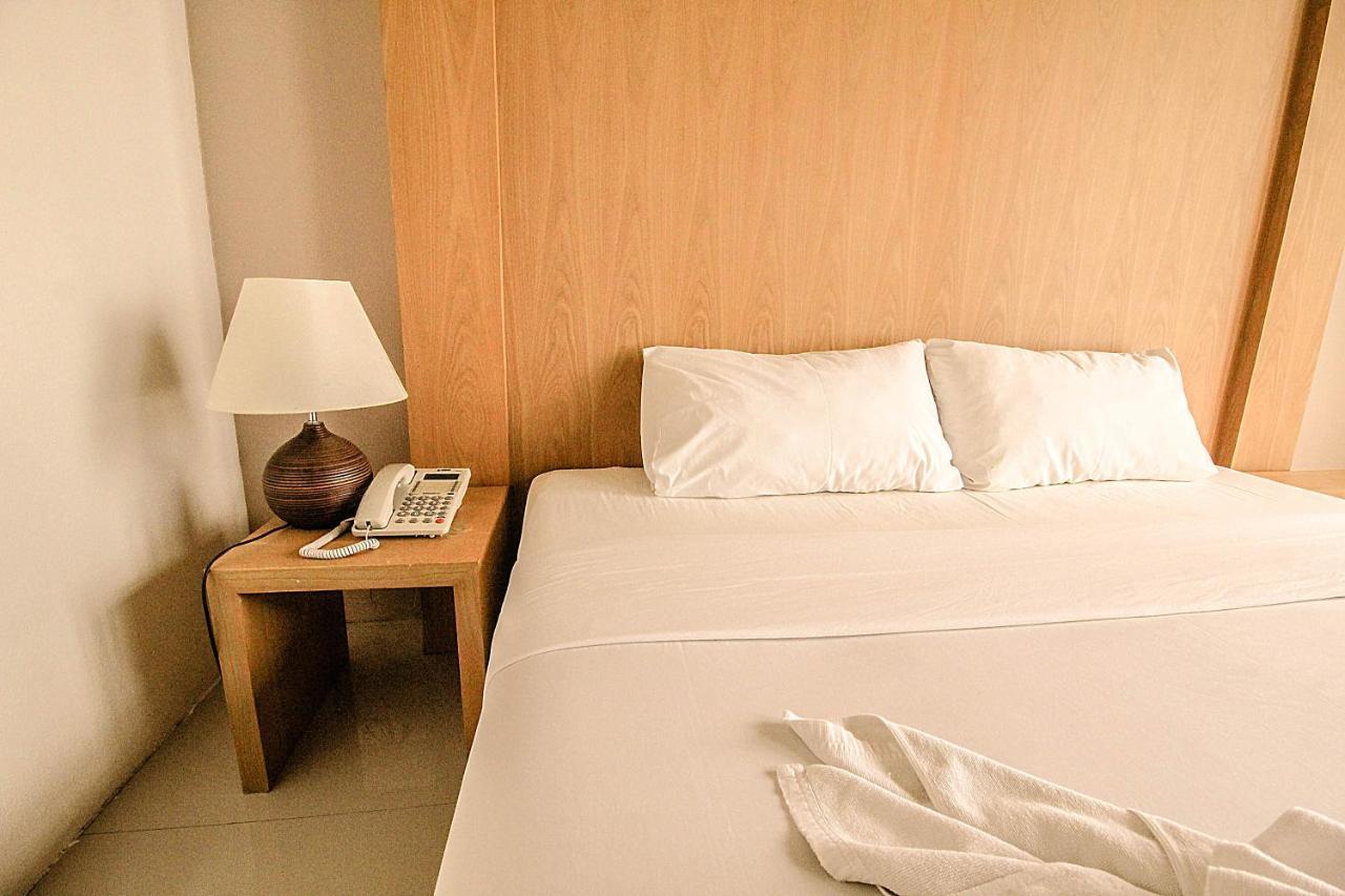 Bansabai Sabaidee Service Apartment Bangkok Luaran gambar