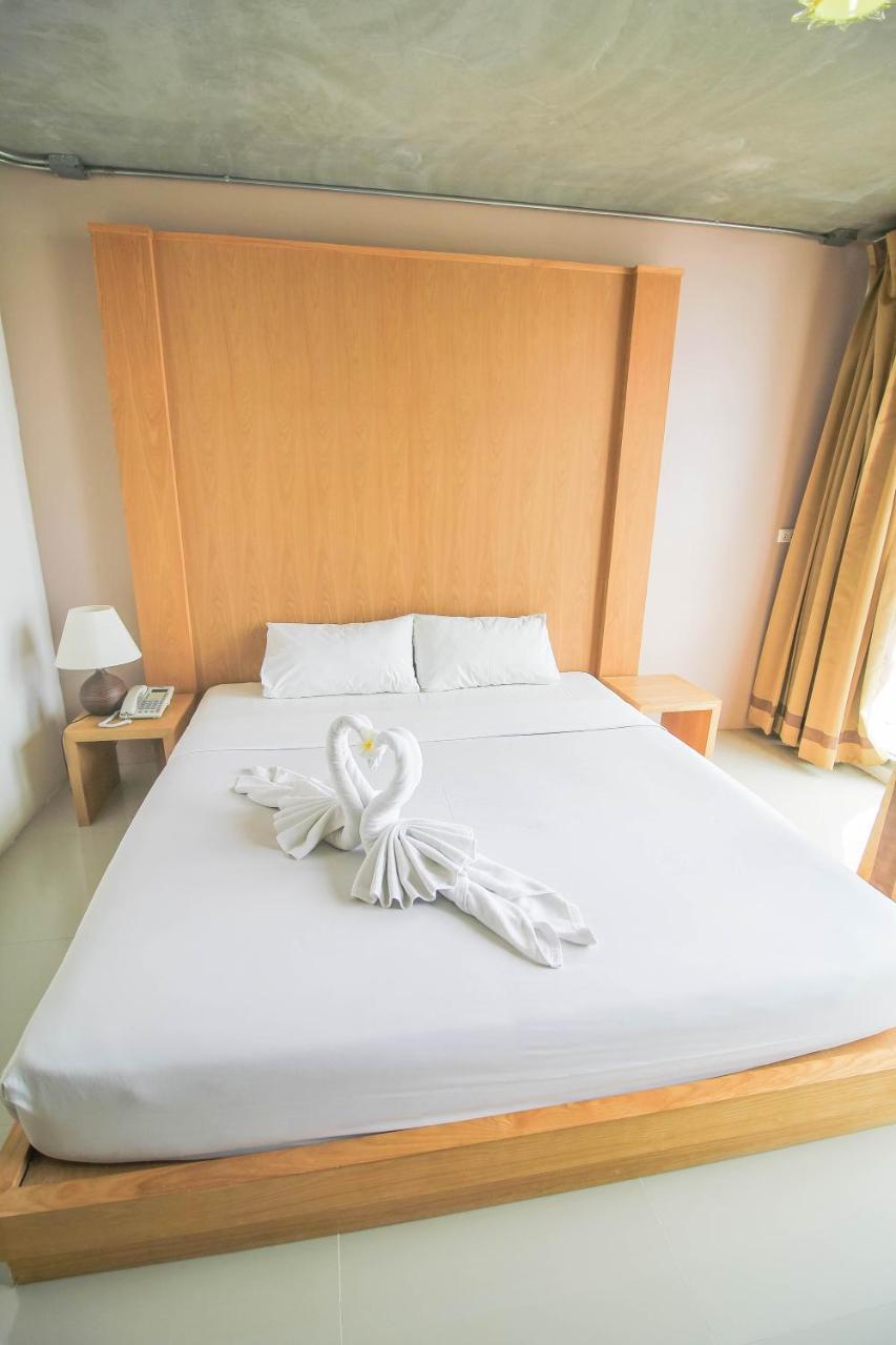 Bansabai Sabaidee Service Apartment Bangkok Luaran gambar