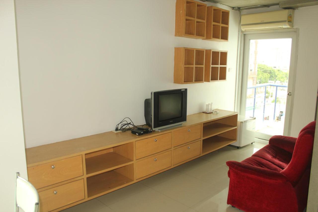 Bansabai Sabaidee Service Apartment Bangkok Luaran gambar